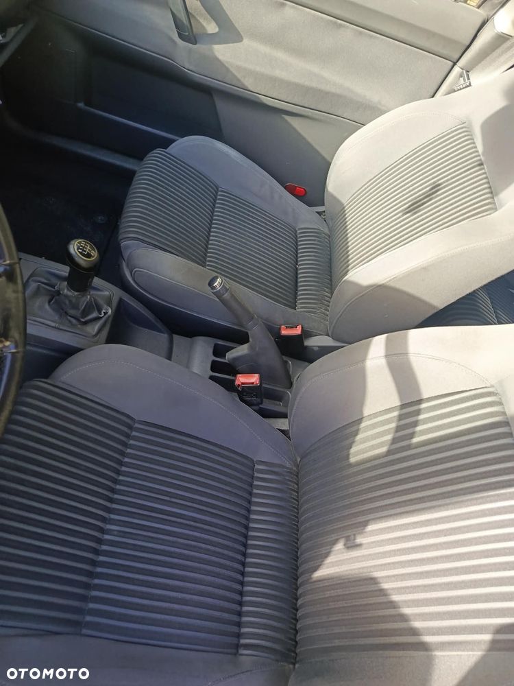 Volkswagen Polo - 6