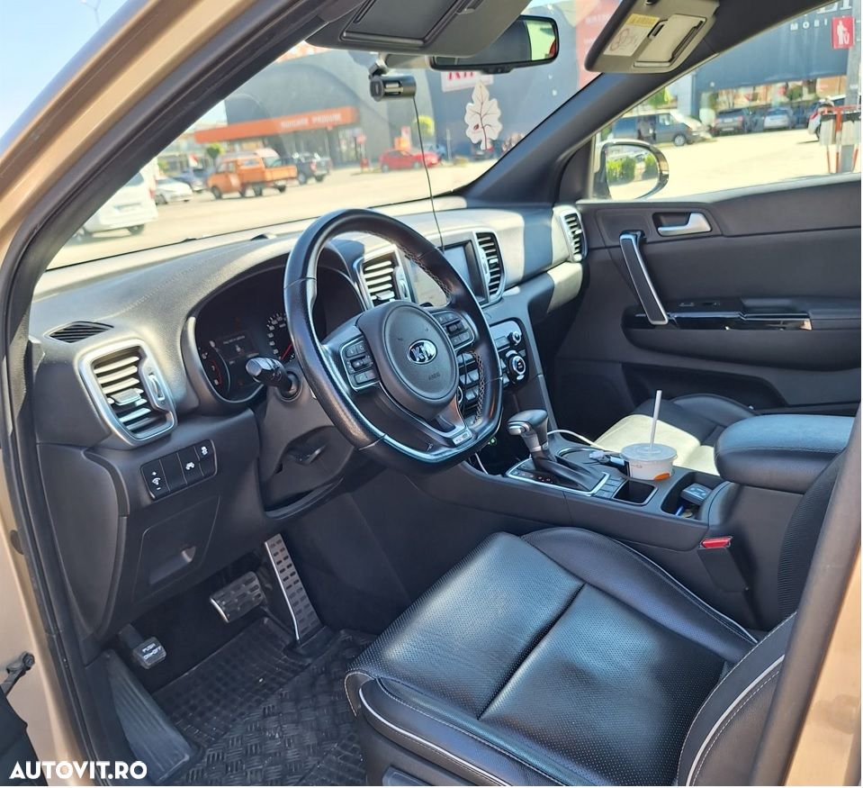 Kia Sportage - 4