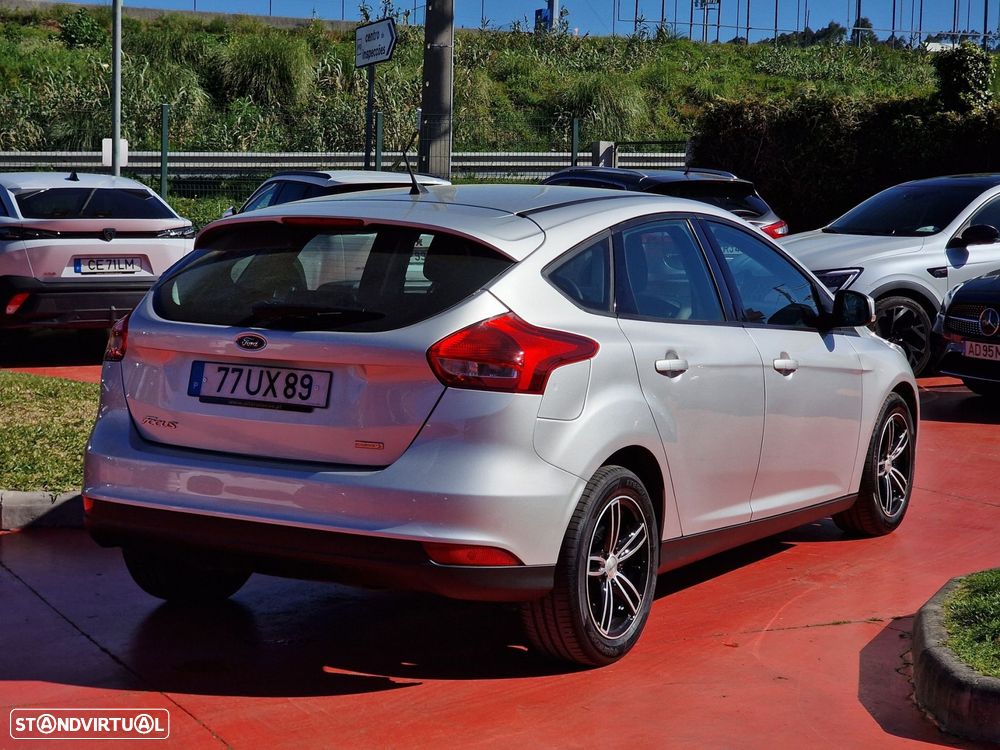 Ford Focus 1.0 SCTi Trend - 5