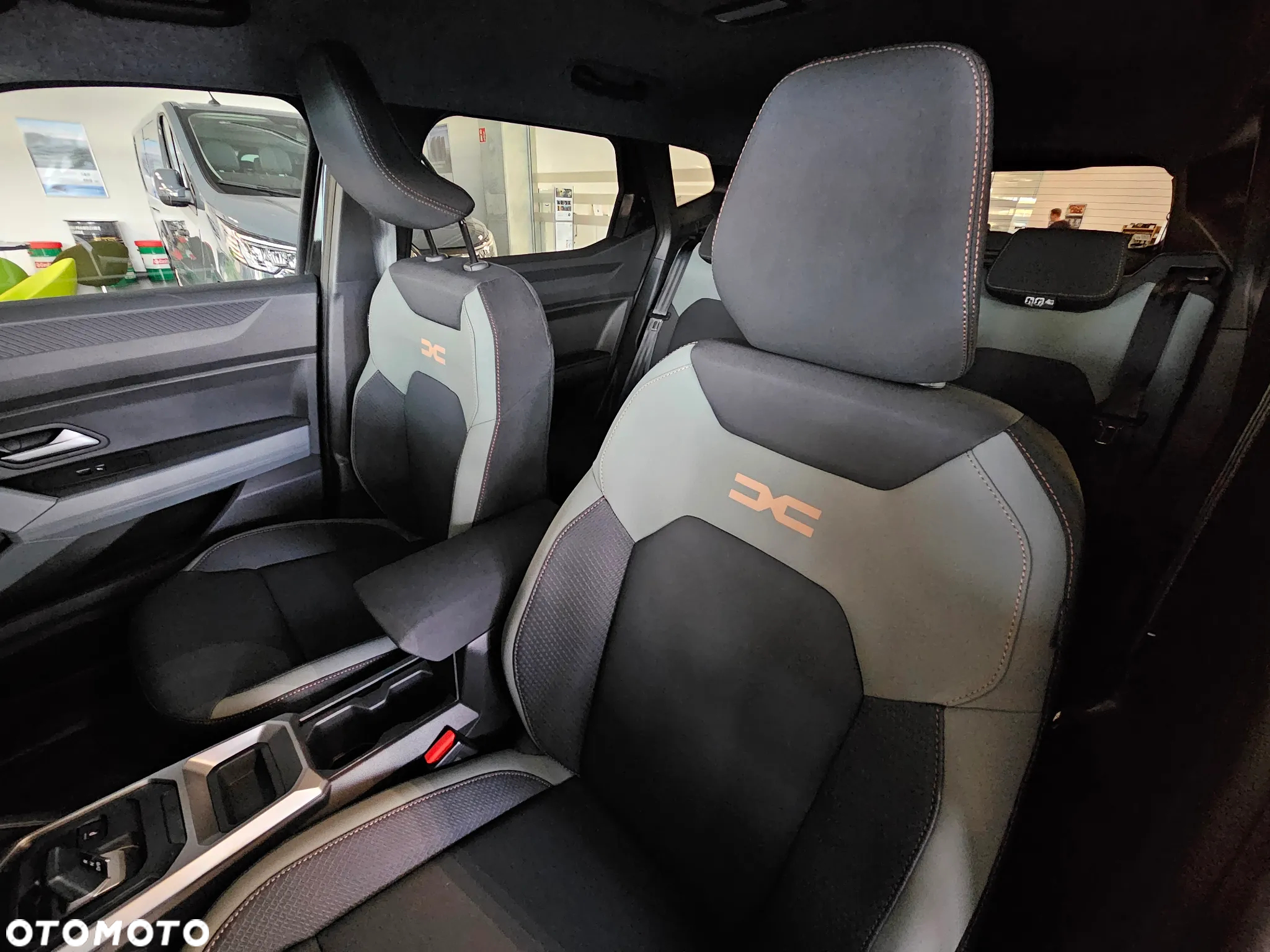 Dacia Duster - 12