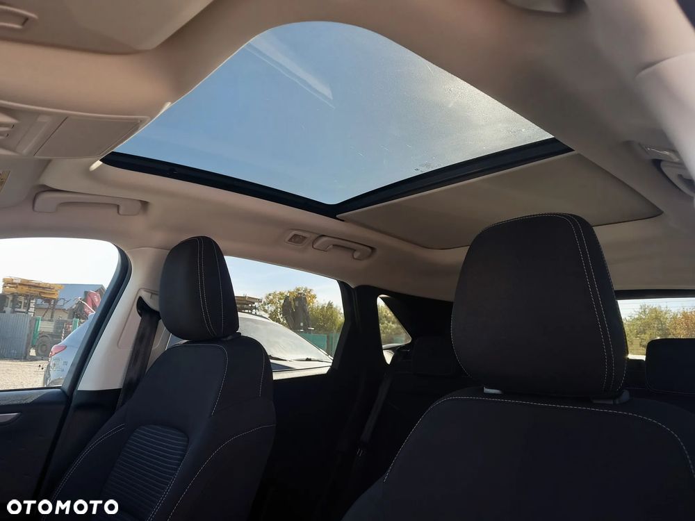 Ford Kuga 2.0 EcoBlue 4x4 TITANIUM X - 29