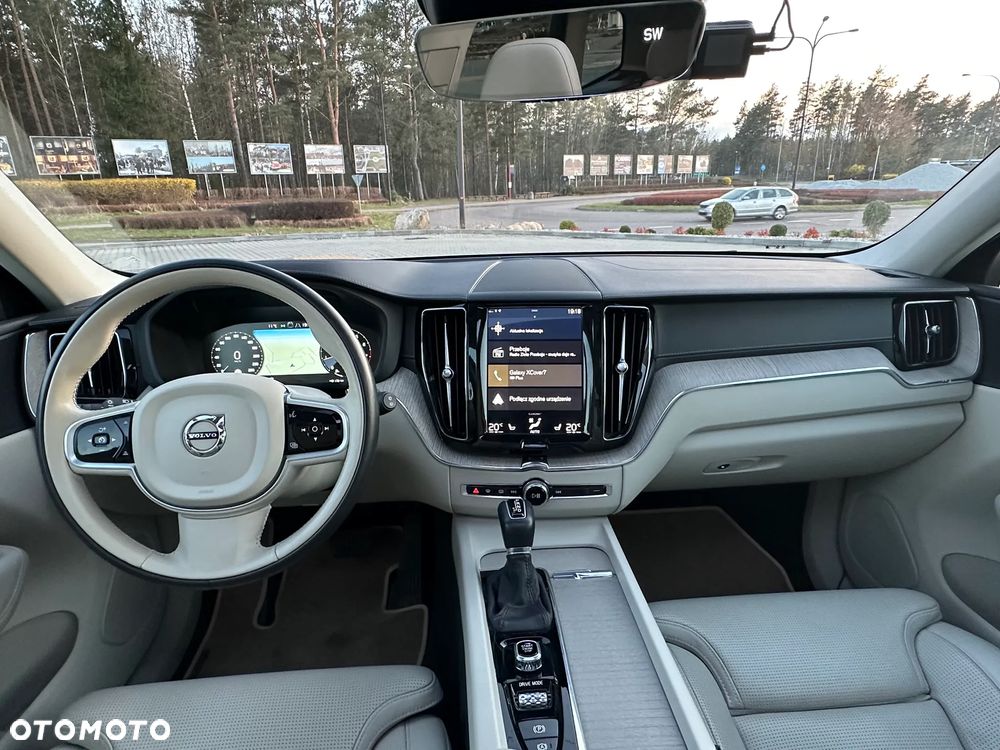 Volvo XC 60 T6 AWD Inscription - 21