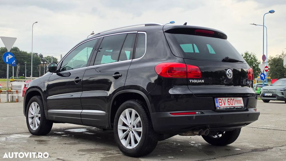 Volkswagen Tiguan 2.0 TDI SCR 4MOTION BlueMotion Technology DSG Sport & Style - 20