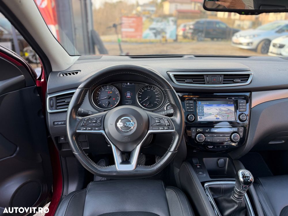 Nissan Qashqai 1.6 DIG-T TEKNA+ - 10