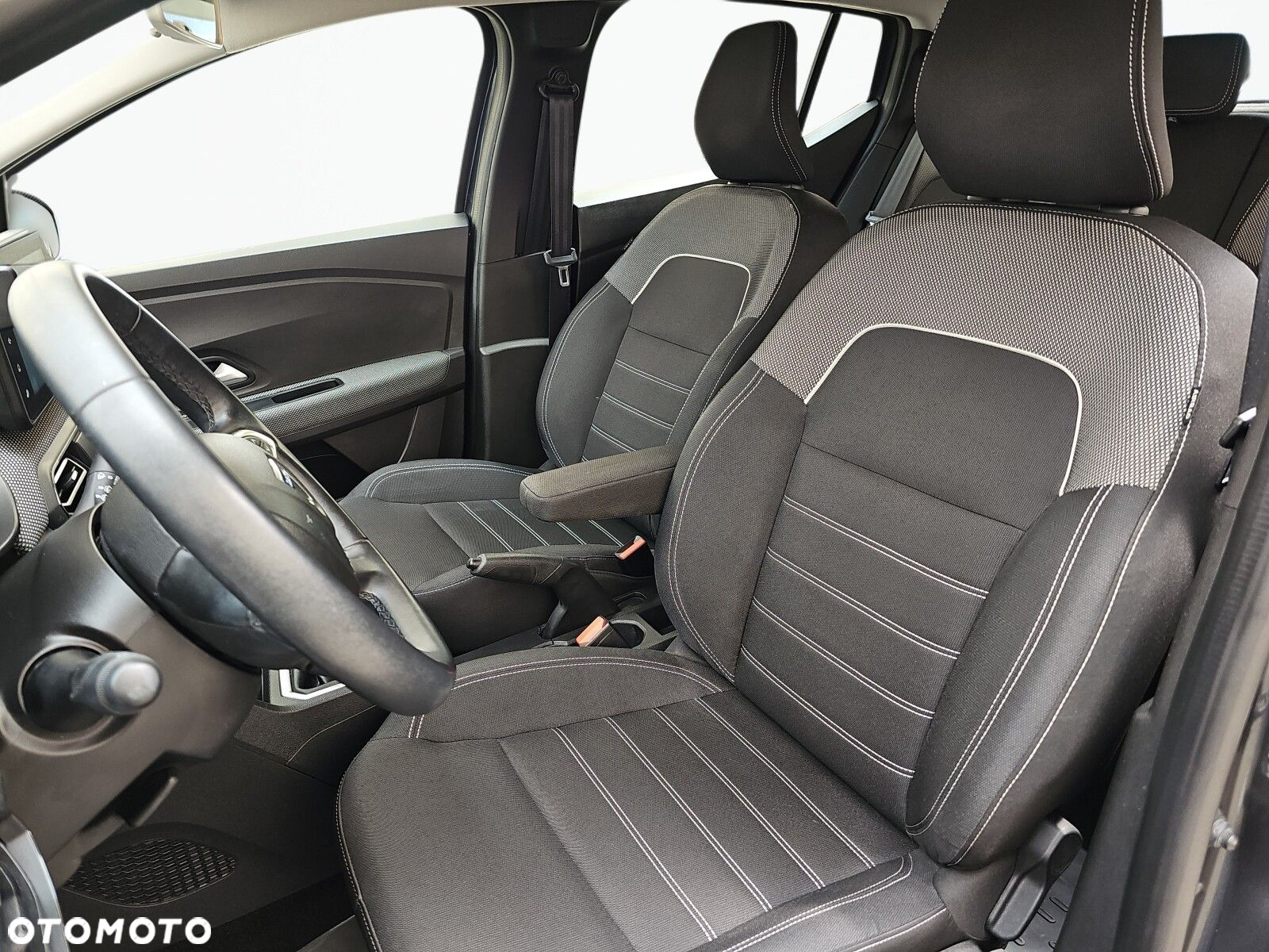 Dacia Sandero - 13