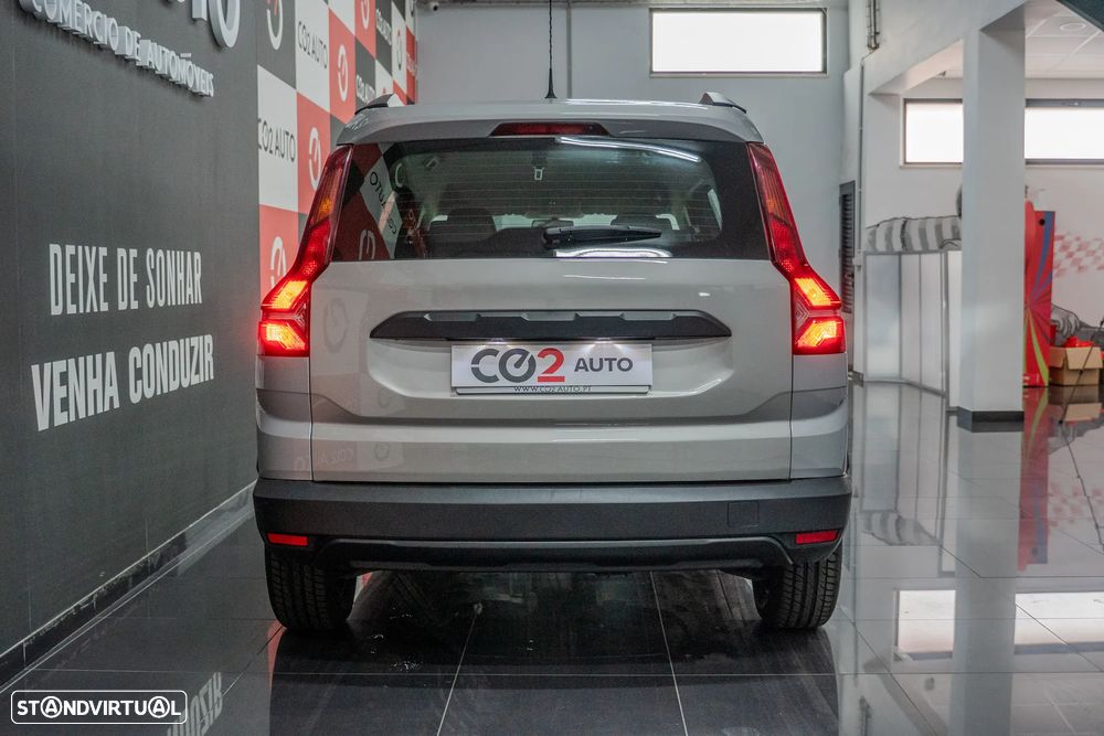 Dacia Jogger 1.0 TCe Essential 7L - 7