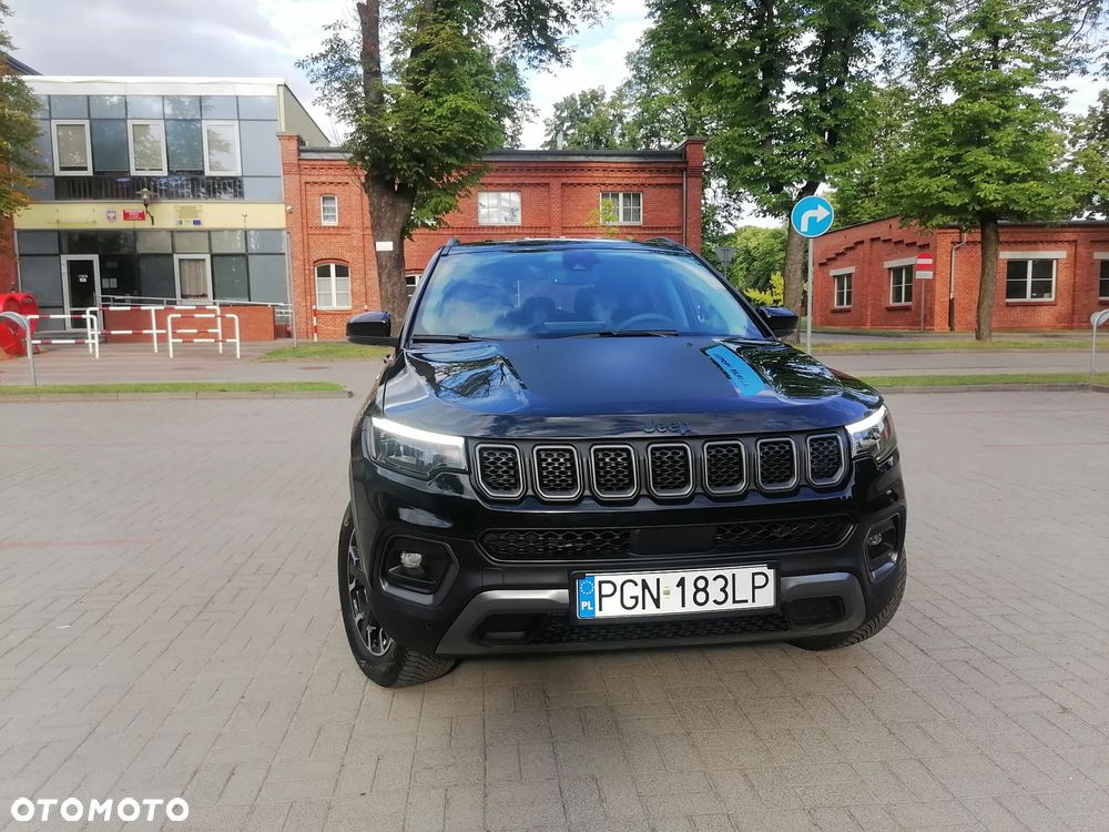 Jeep Compass - 2