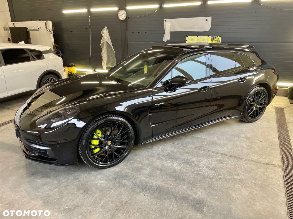 Porsche Panamera - 15