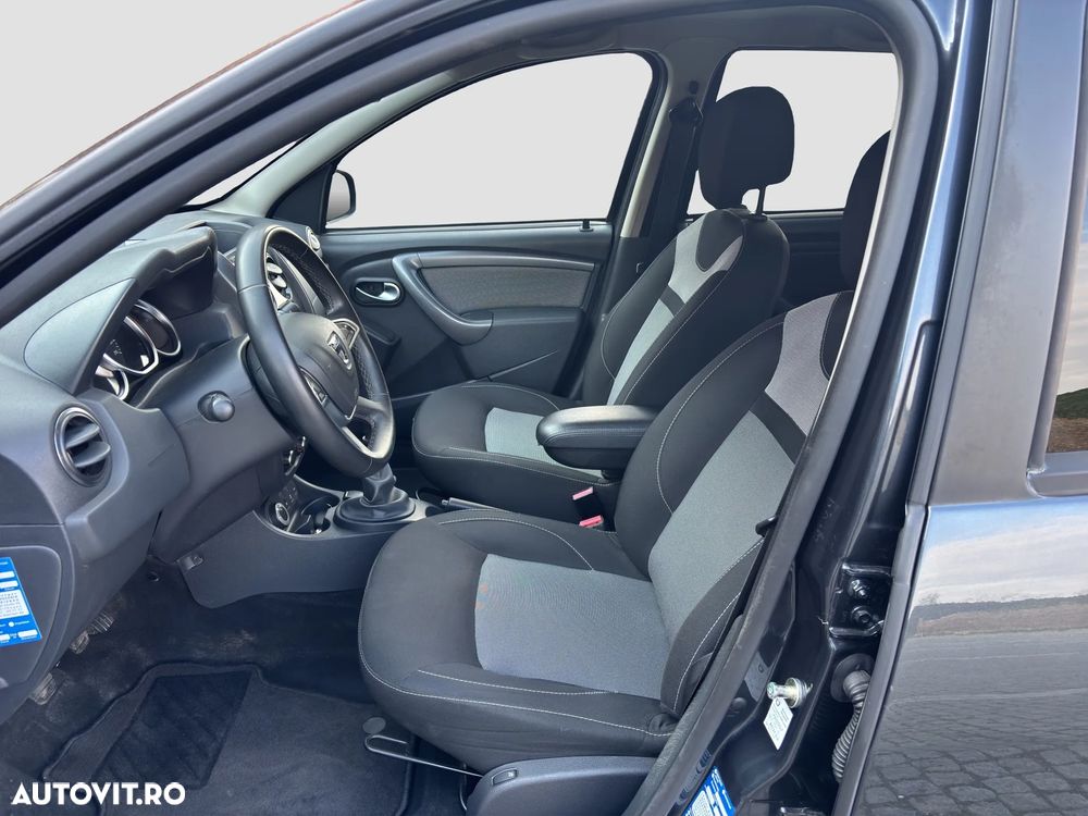Dacia Duster dCi 110 FAP 4x4 Prestige - 6