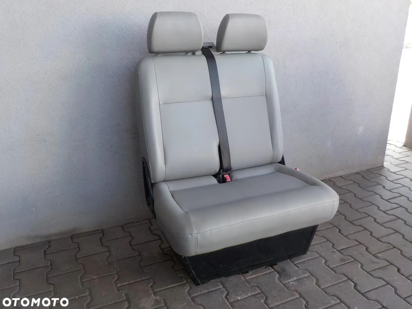 VW T5 FOTEL PODWÓJNY PASAŻERA PRZÓD DWÓJKA DERMA SKAJ - 1