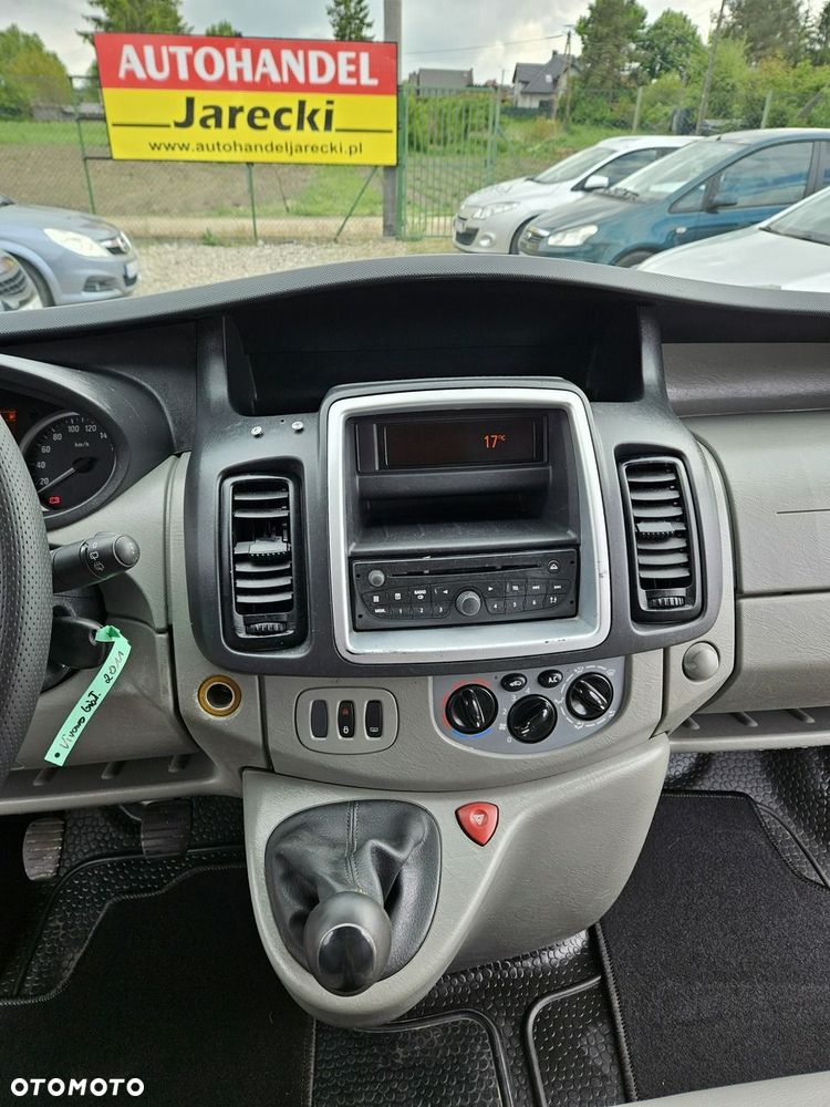 Opel Vivaro - 14