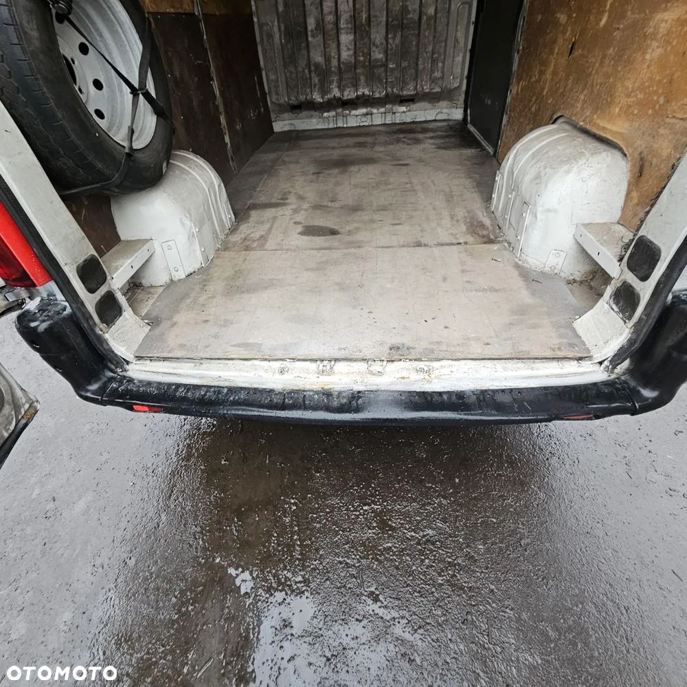 Renault Master II  (lak. 0389) pojazd na części: maska, zderzak, drzwi, szyby, lusterka, chłodnica - 14