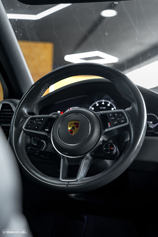 Porsche Cayenne Coupé - 32