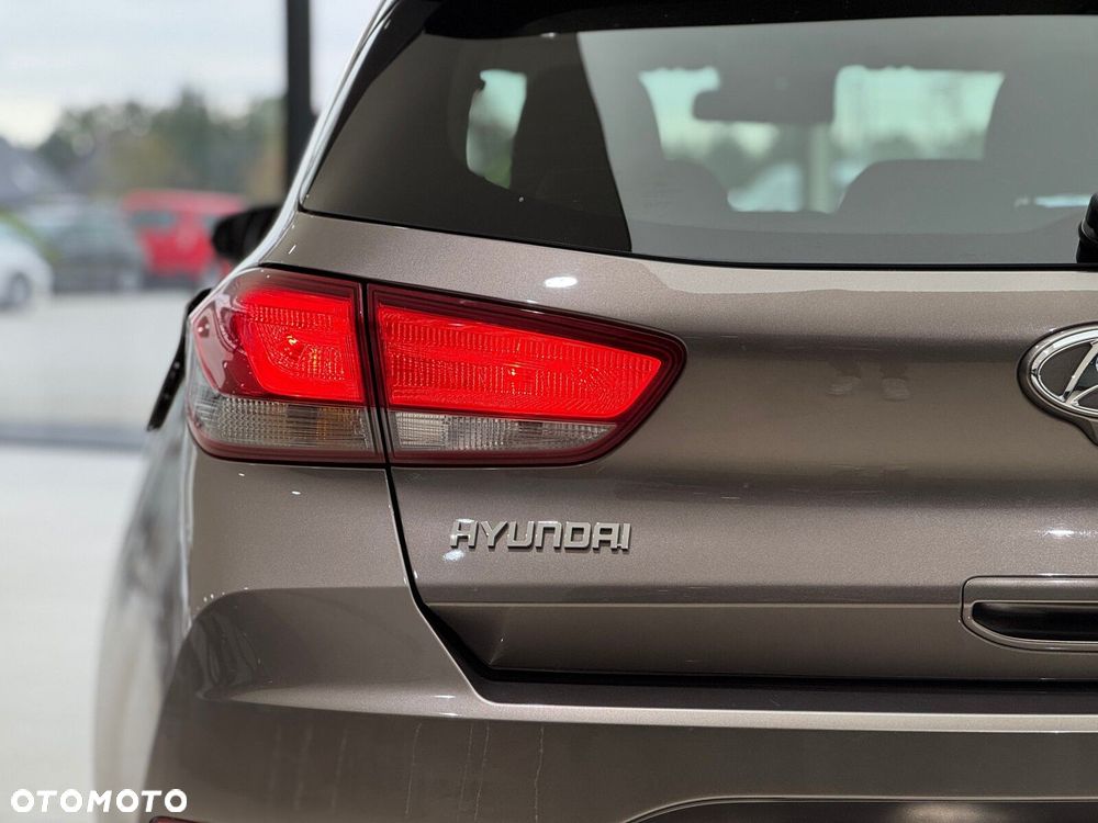 Hyundai i30 1.0 T-GDI Smart - 37