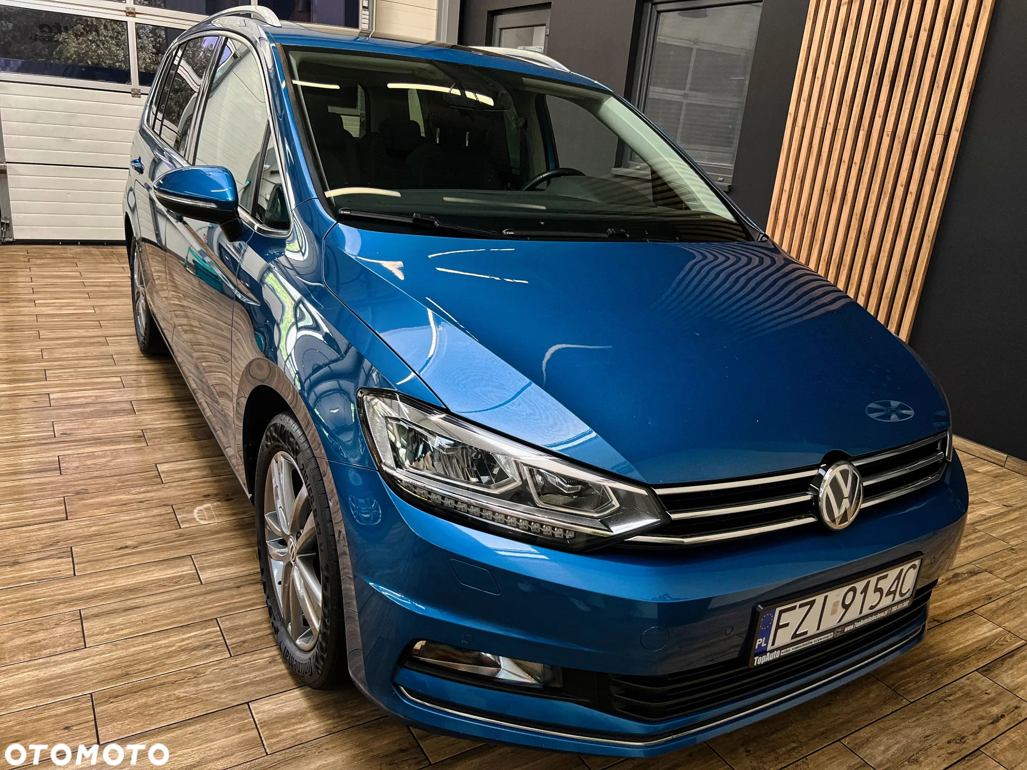 Volkswagen Touran 2.0 TDI BMT Highline DSG - 4