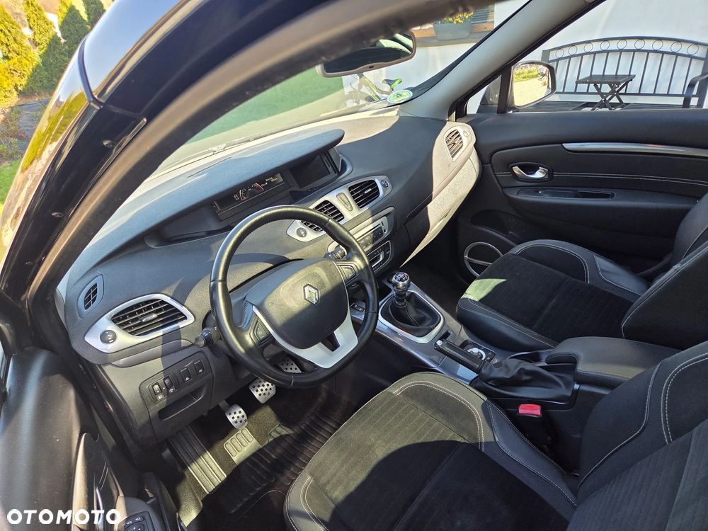 Renault Scenic Energy dCi 130 S&S Xmod Bose Edition - 4