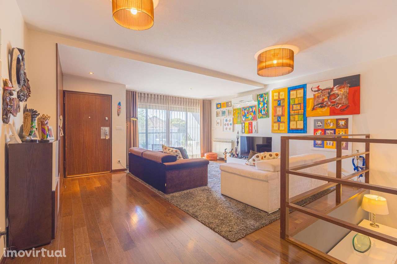 Moradia T3 com Terraço no Condomínio CASAS DAS OLIVEIRAS - Rua... - Grande imagem: 2/44