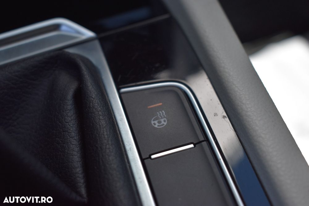 Volkswagen Passat 2.0 TDI 4Motion Highline - 15