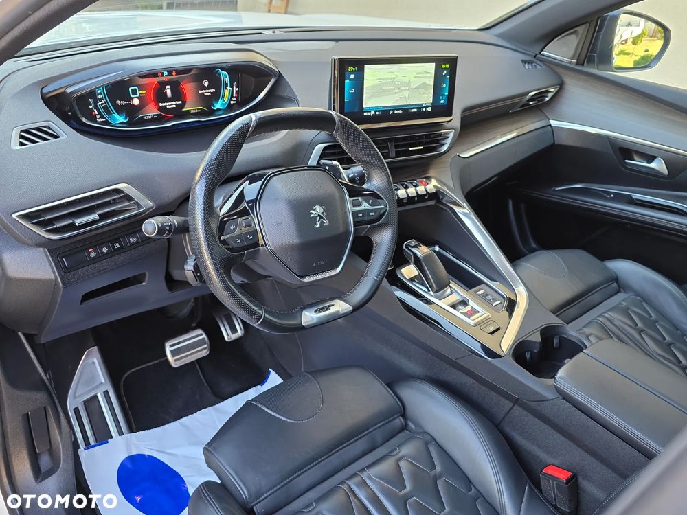 Peugeot 3008 1.6 PureTech HYbrid4 GT S&S EAT8 - 22