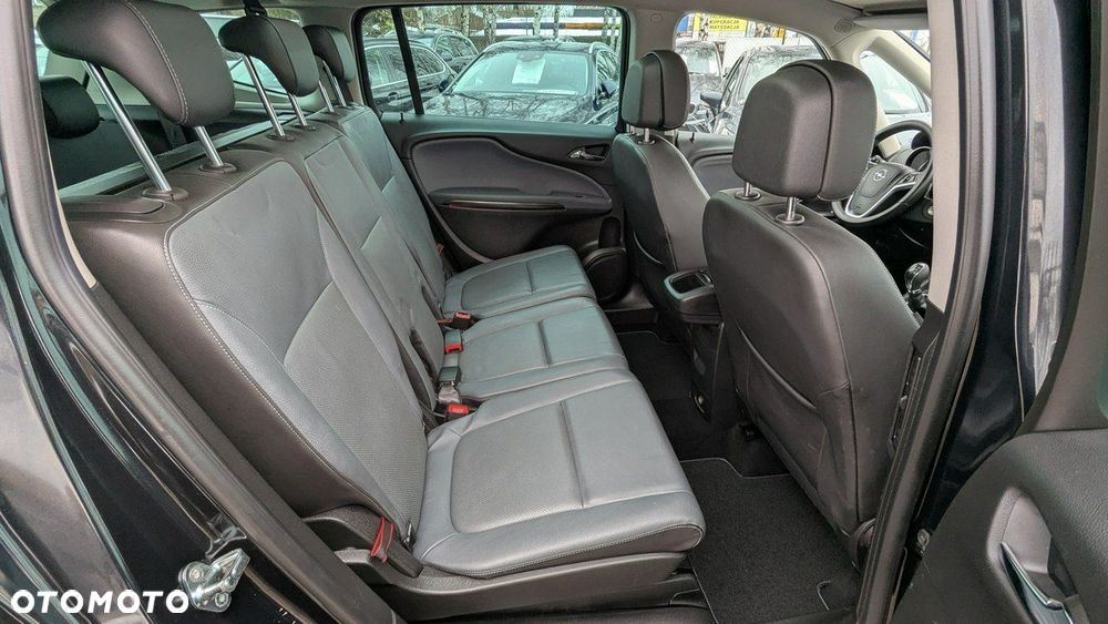 Opel Zafira - 14