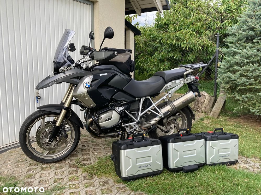 BMW R - 1