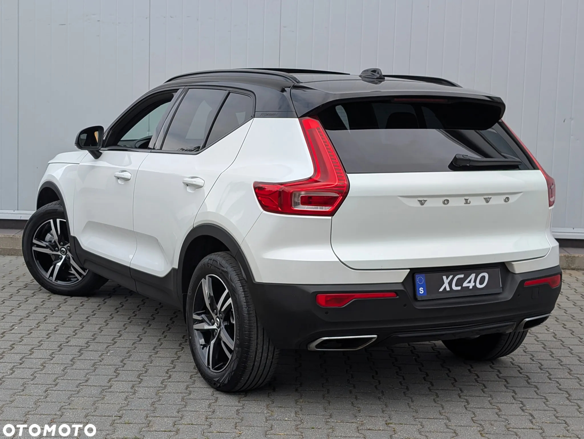 Volvo XC 40 T5 AWD R-Design - 2