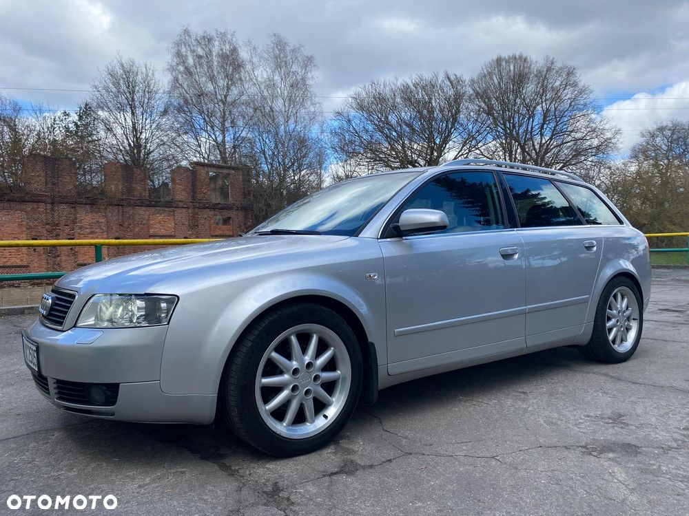 Audi A4 Avant 1.8 T quattro - 1