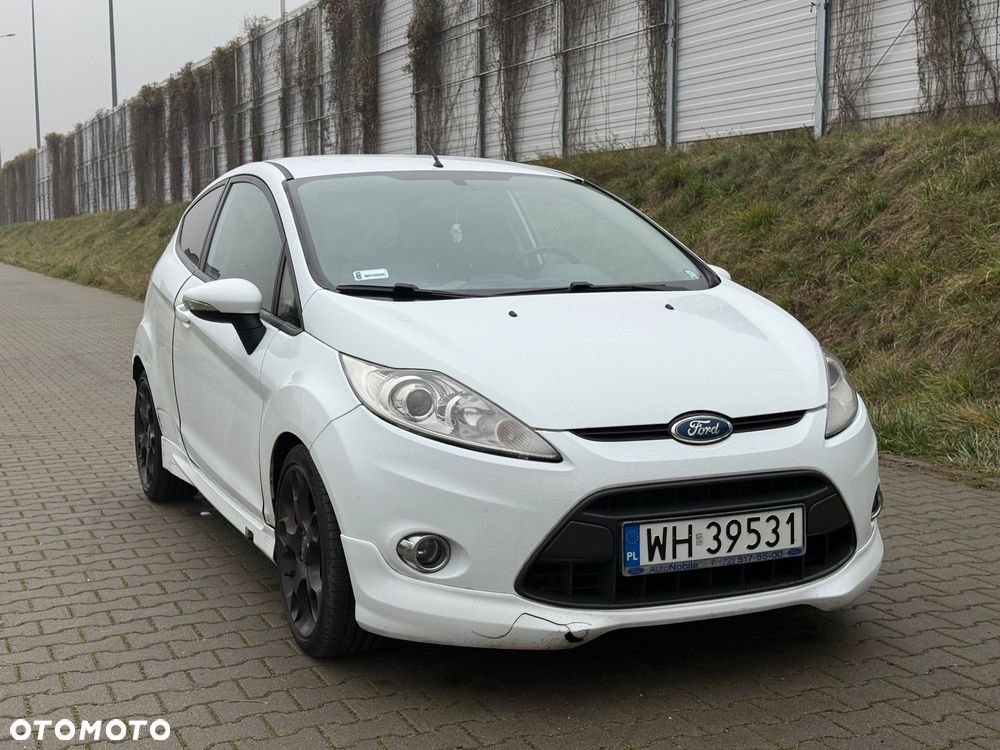 Ford Fiesta 1.6 Sport - 4