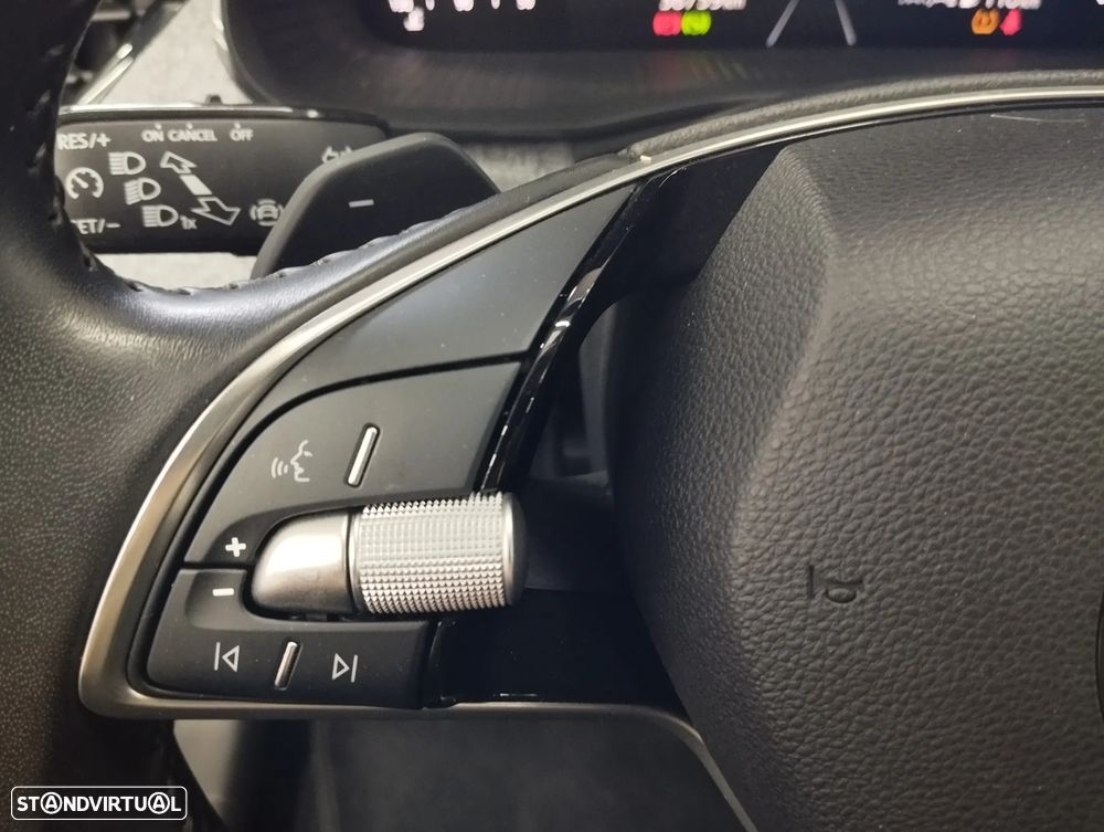 Skoda Kamiq 1.0 TSI Selection DSG - 21