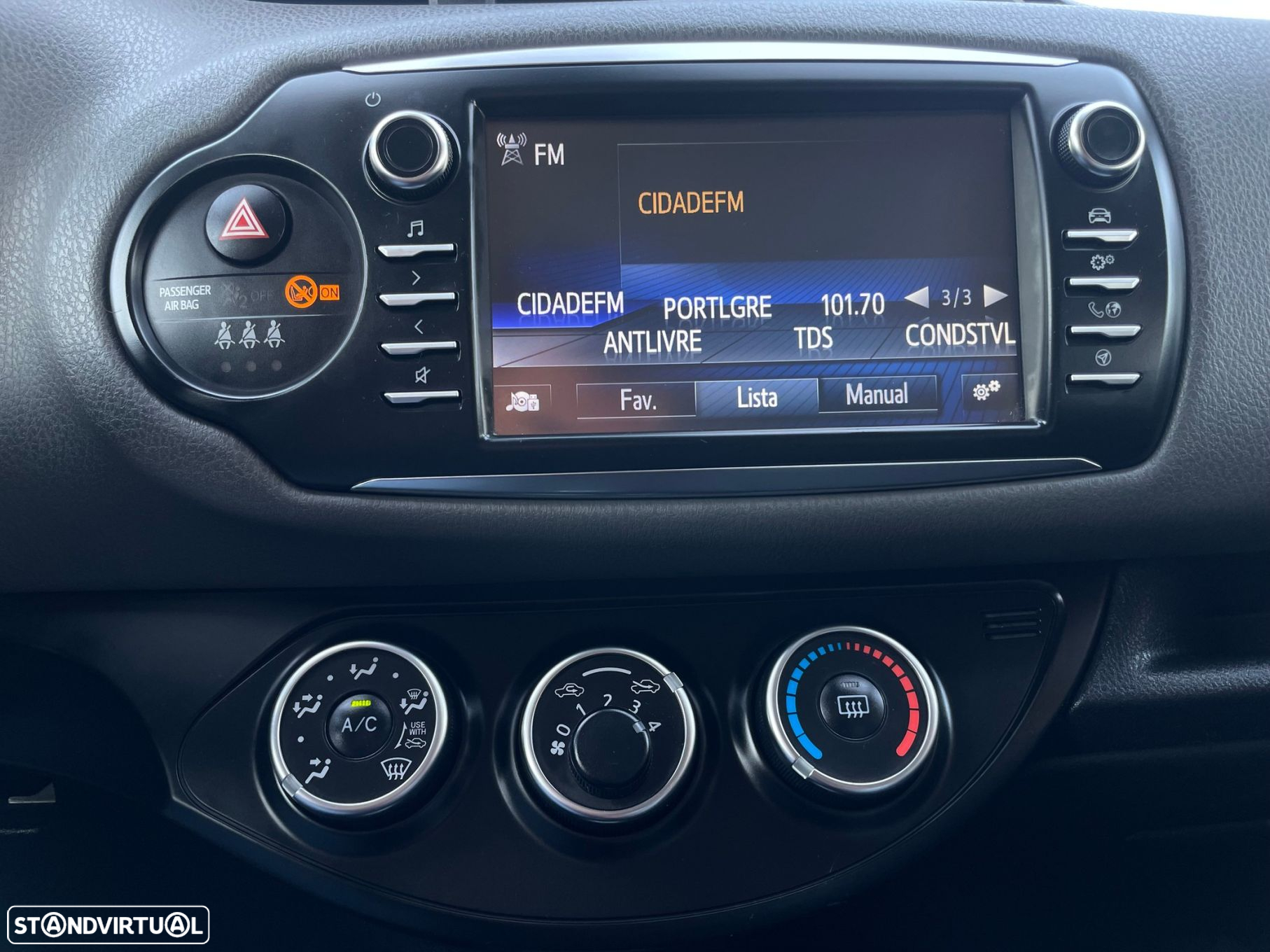 Toyota Yaris 1.0 VVT-i - 21