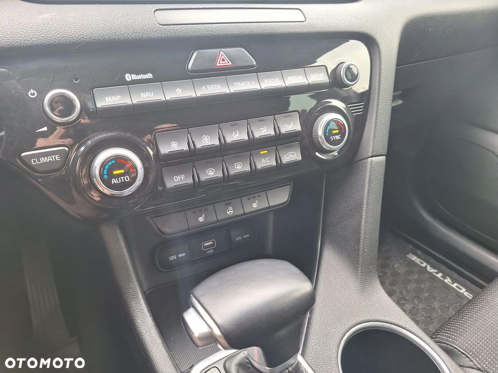 Kia Sportage 1.6 CRDI MHEV Black Edition 2WD DCT - 15