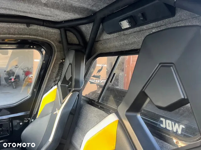 Can-Am Inny - 10
