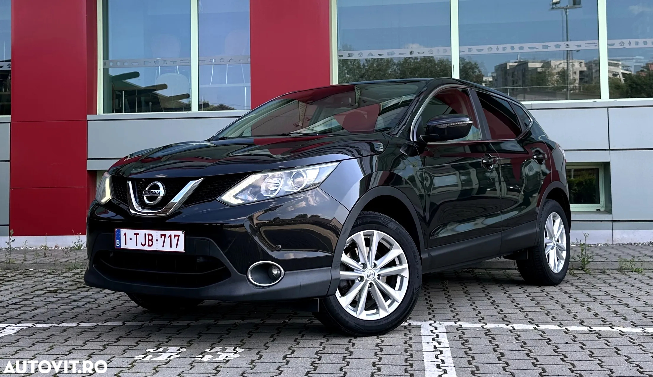 Nissan Qashqai - 2