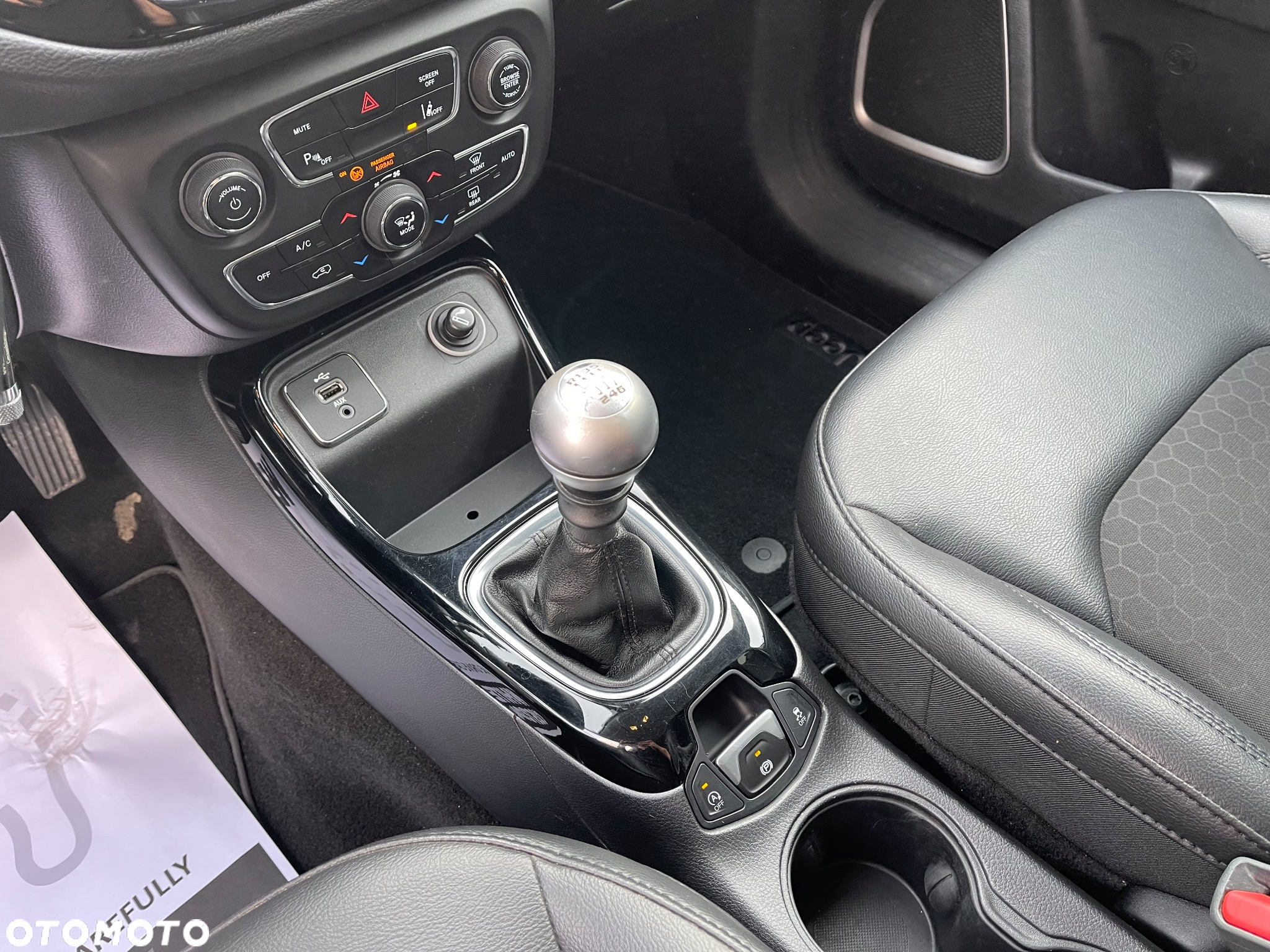 Jeep Compass 1.4 TMair Night Eagle FWD S&S - 18