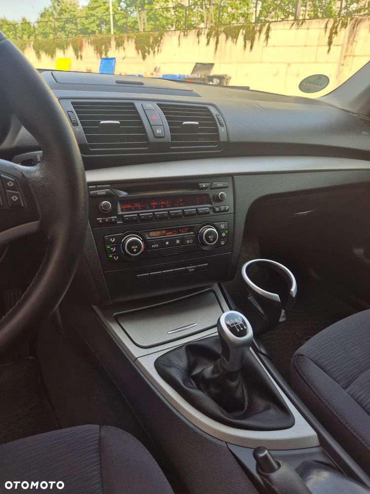 BMW Seria 1 118d - 7