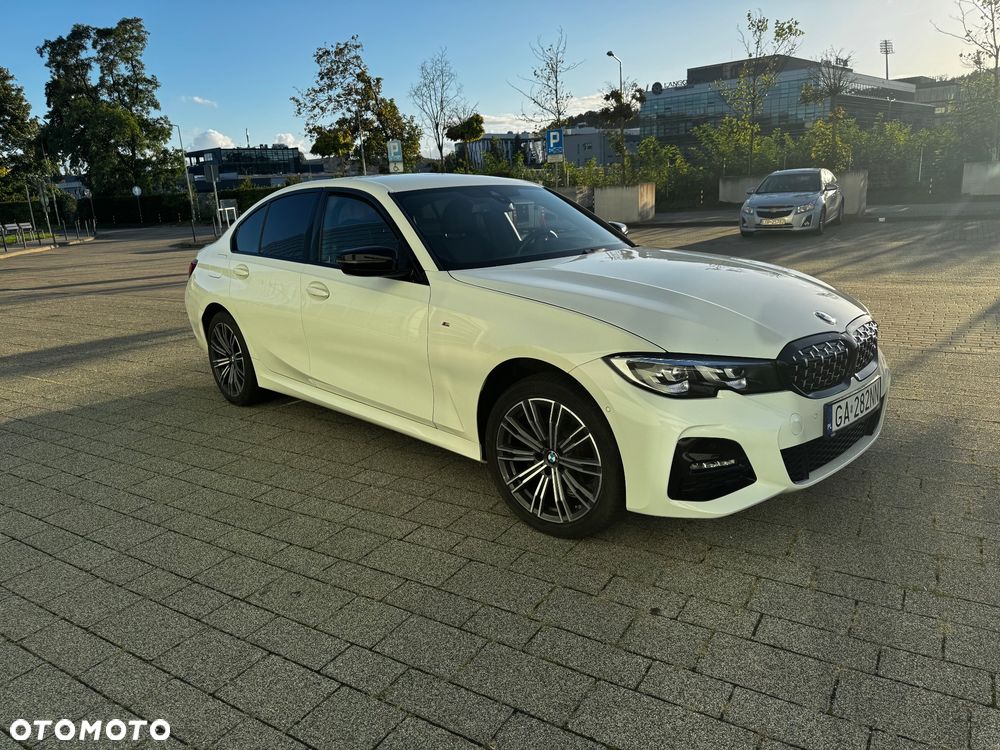 BMW Seria 3 318i M Sport - 3