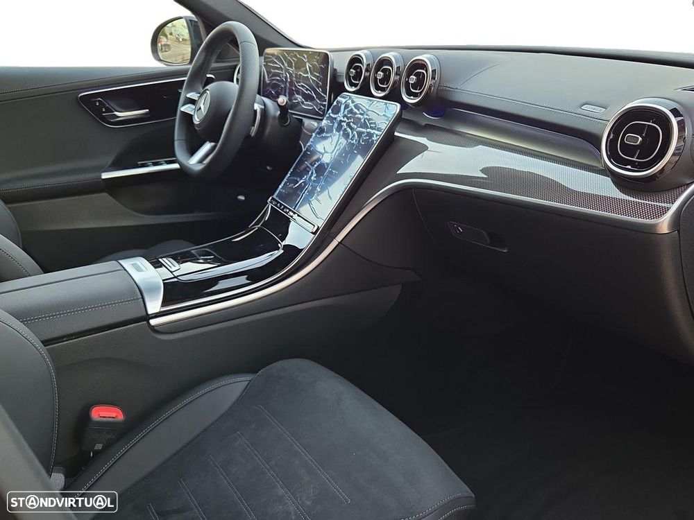 Mercedes-Benz C 300 de AMG Line - 21