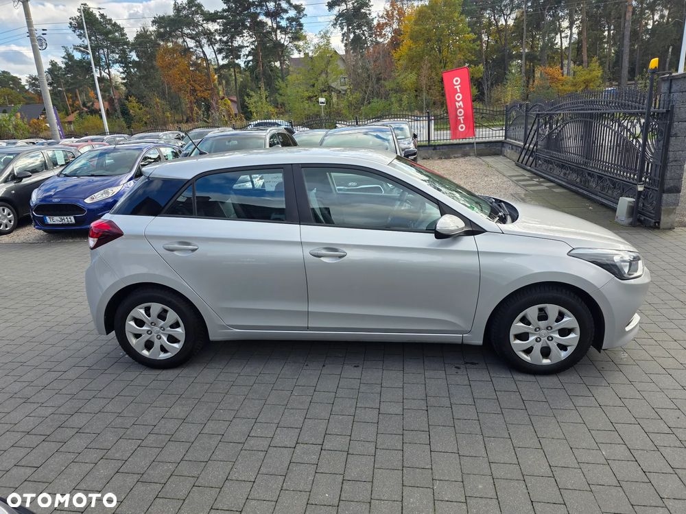 Hyundai i20 blue 1.0 T-GDI Trend - 2