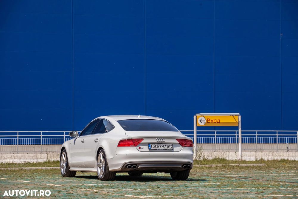 Audi S7 - 12