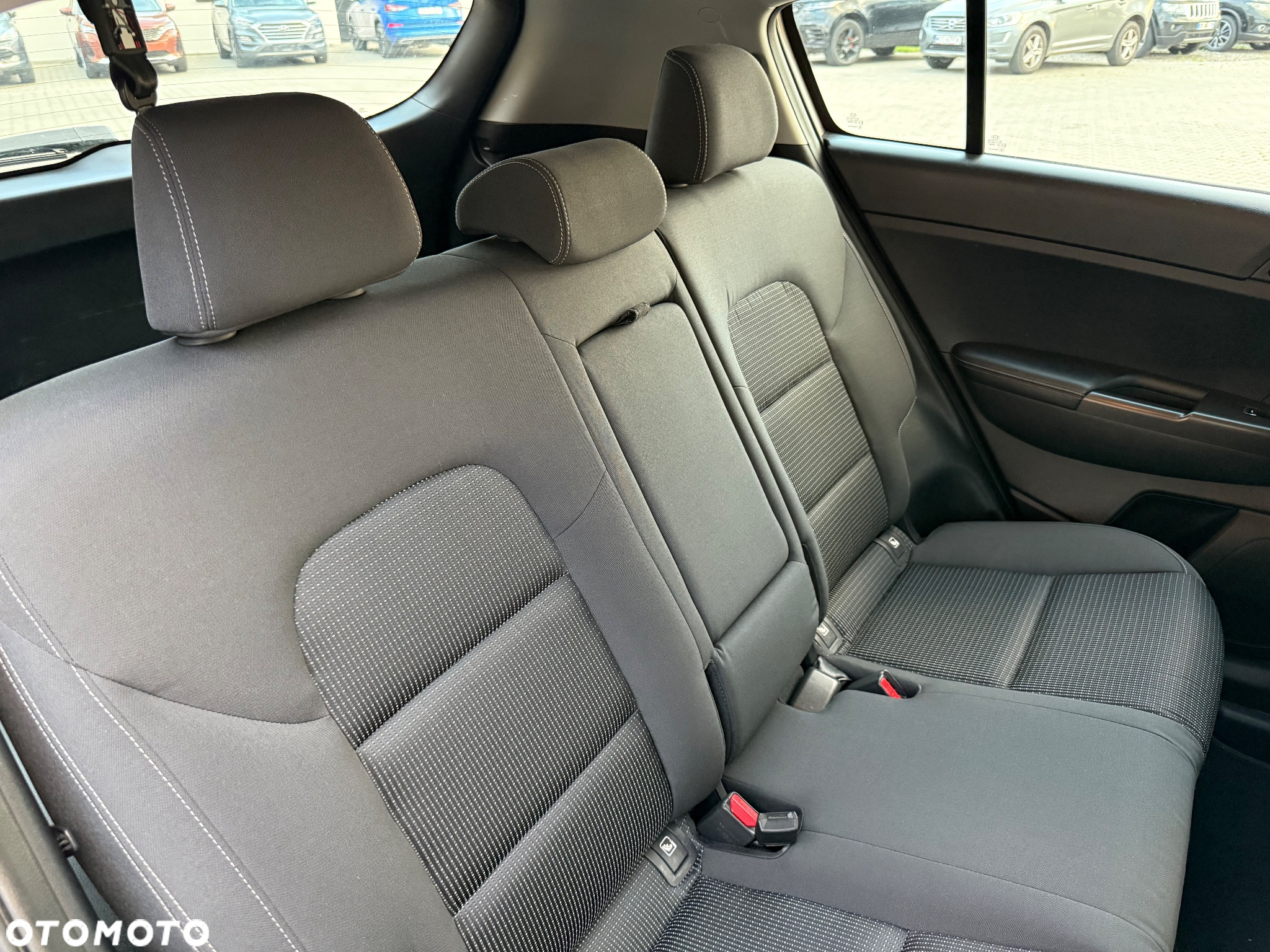 Kia Sportage 1.7 CRDI Business Line M 2WD - 26