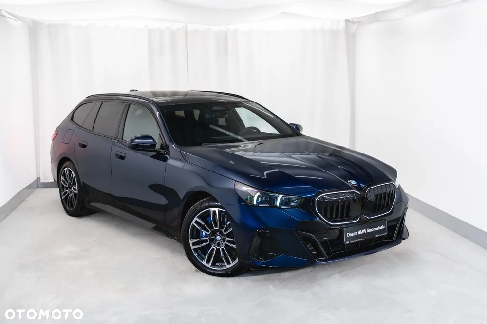 BMW Seria 5 540d xDrive mHEV M Sport - 8