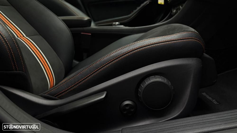 Mercedes-Benz CLA 220 CDI AMG Line Aut. - 42