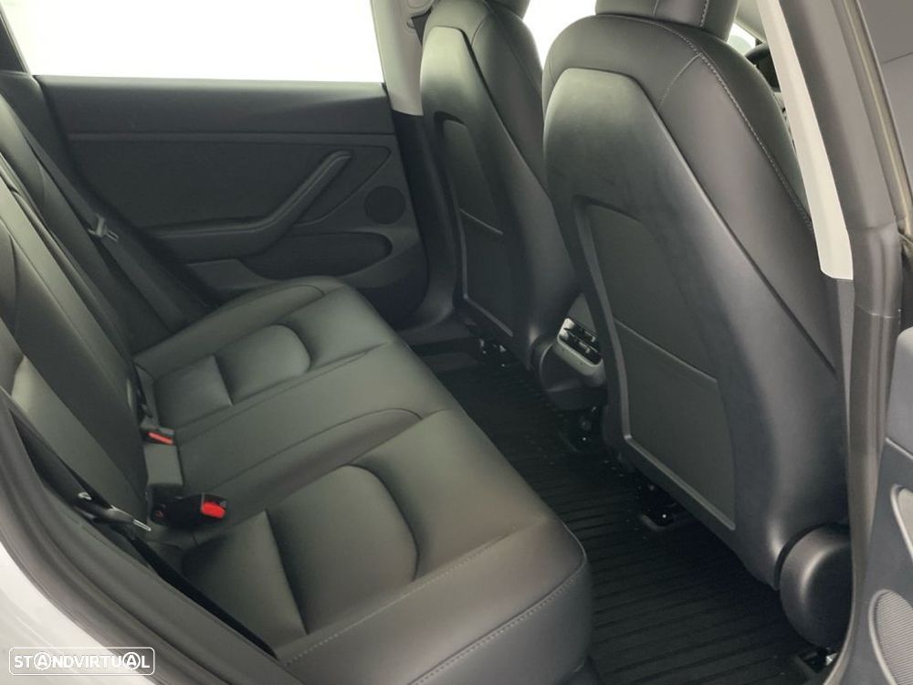 Tesla Model 3 Long Range Tração Traseira - 24