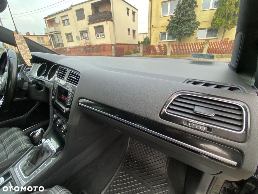 Volkswagen Golf 2.0 TDI BMT GTD DSG - 19