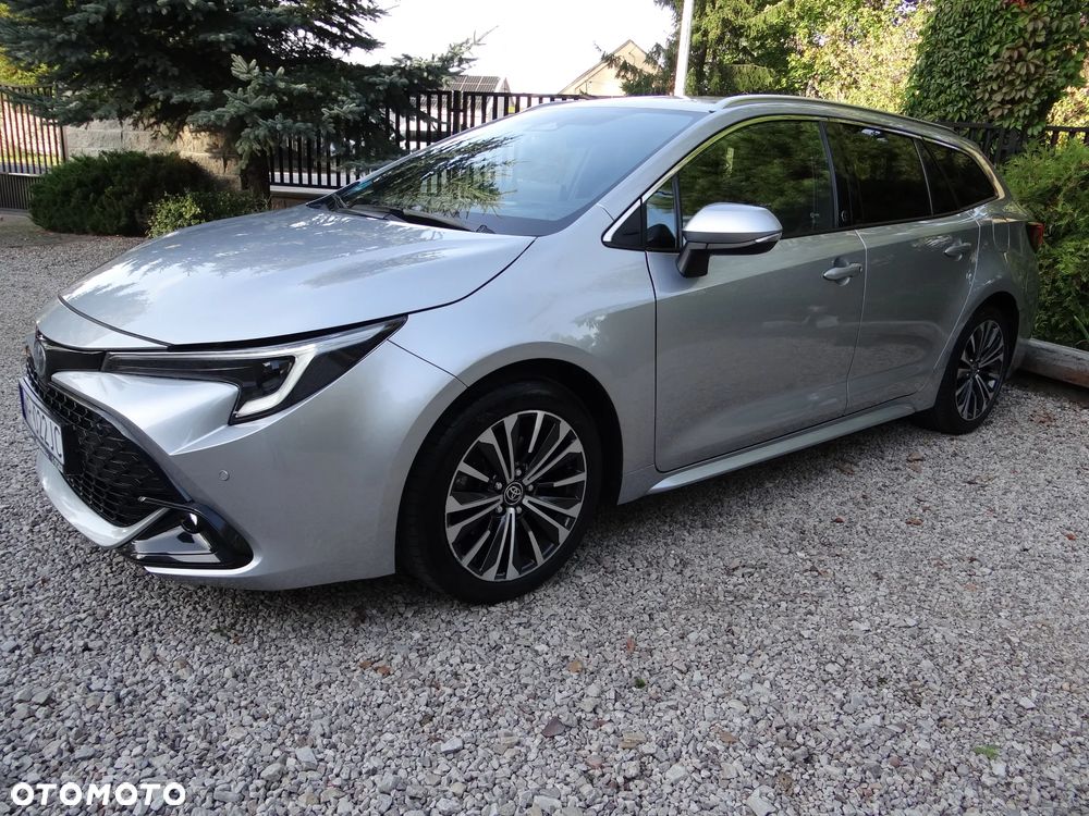 Toyota Corolla - 3