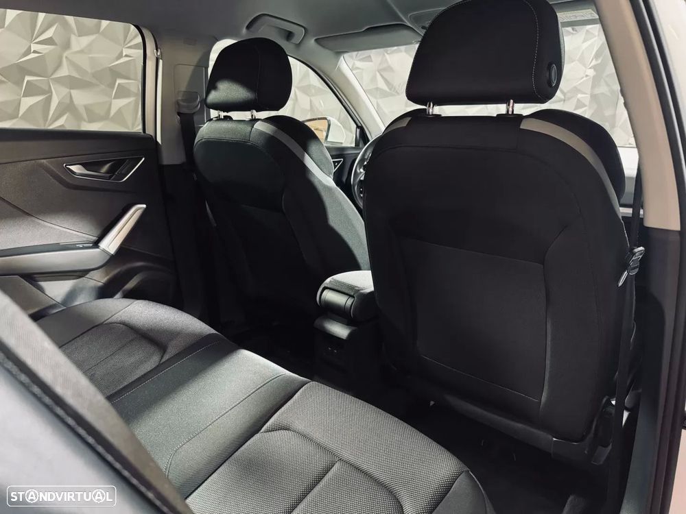 Audi Q2 35 TFSI S tronic - 16
