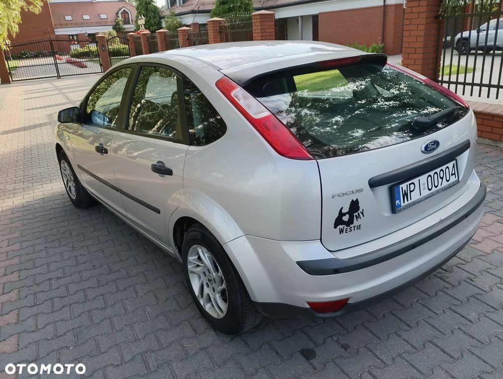 Ford Focus 1.6 TDCi Ambiente - 7