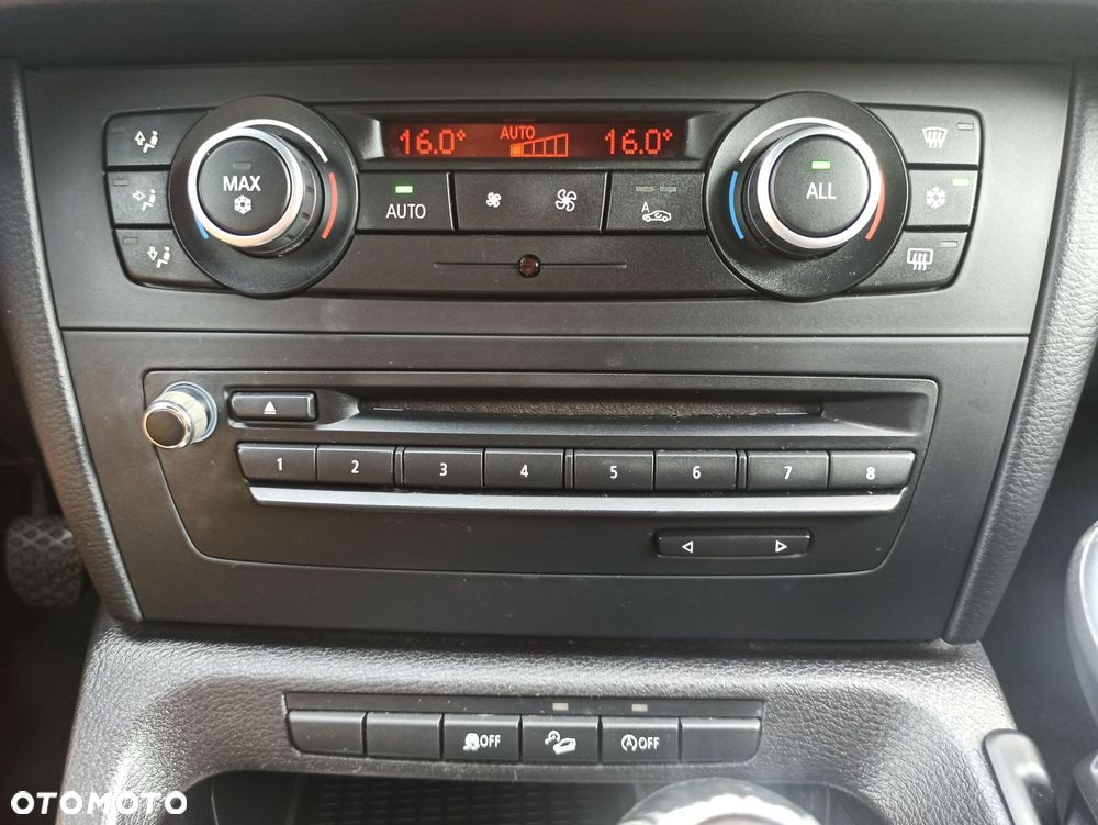 BMW X1 - 24