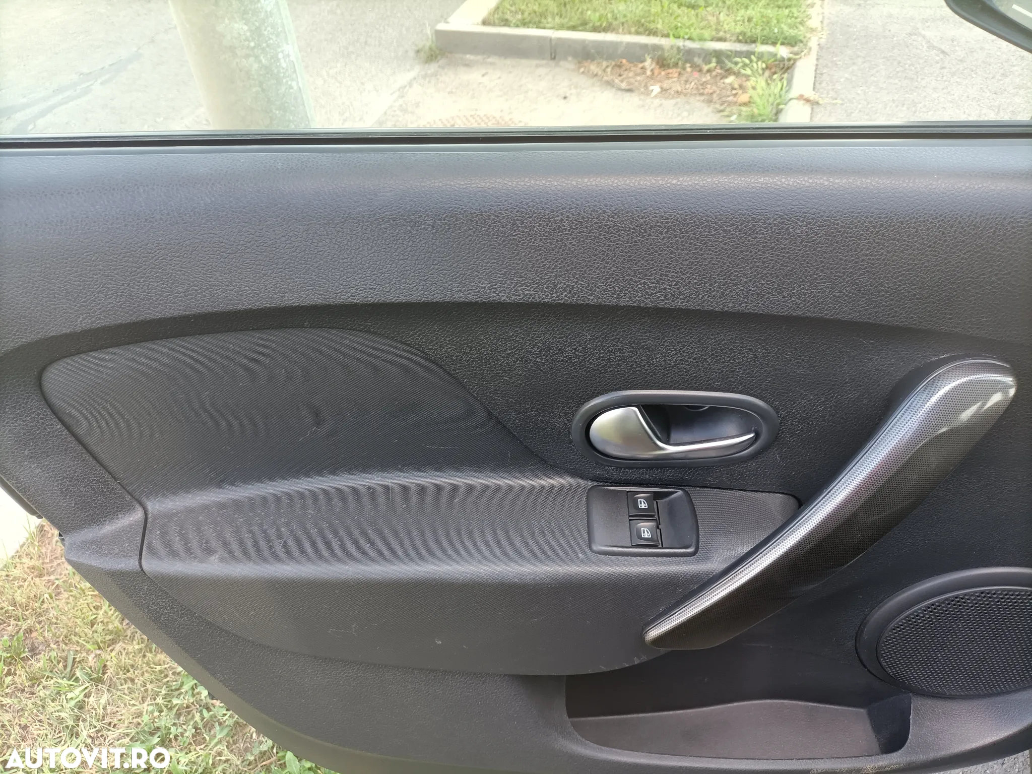 Dacia Logan MCV 0.9 TCe Ambiance - 11