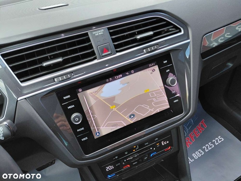 Volkswagen Tiguan - 26